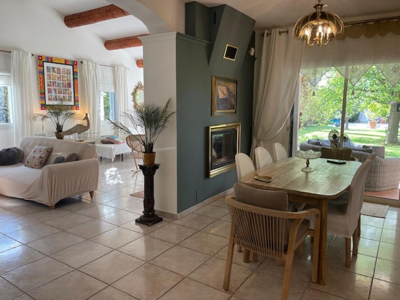 Les Muscades Villa