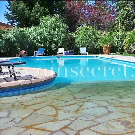 Villa Les Muscades à Saint-Étienne-du-Grès Extérieur photo