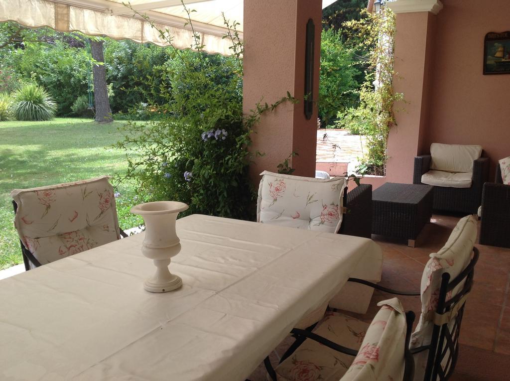 Les Muscades Villa *